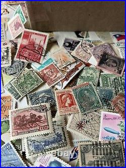 BOX LOT WW STAMP LOT. 1,000's OFF PAPER STAMPS FROM 100+ COUNTRIES (LITTLE US)