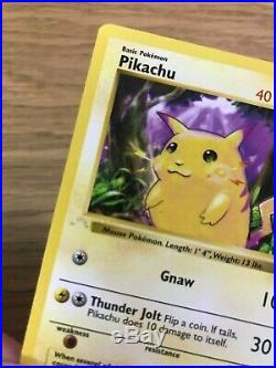 N/MINT! 1st Edition Shadowless Pikachu Ghost Error Stamp (58/102) Pokemon Card