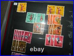 SINGAPORE 1970s STAMPS COLLECTION IN LARGE S/BOOK MINT & USED