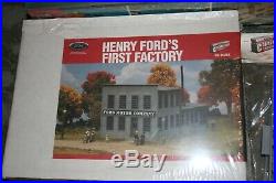 WALTHERS CORNERSTONE HO LOT- Ford Assembly Plant/Tire Plant/Stamping Plant etc