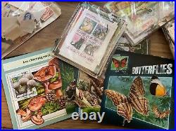 World Stamps good mix off paper 10,000 stamps + 100 mini stamps sheets lot1